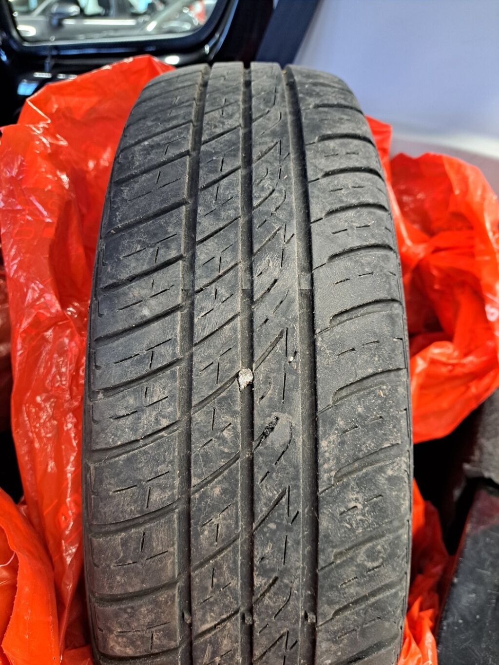 Toyota AYGO 2013 Musta