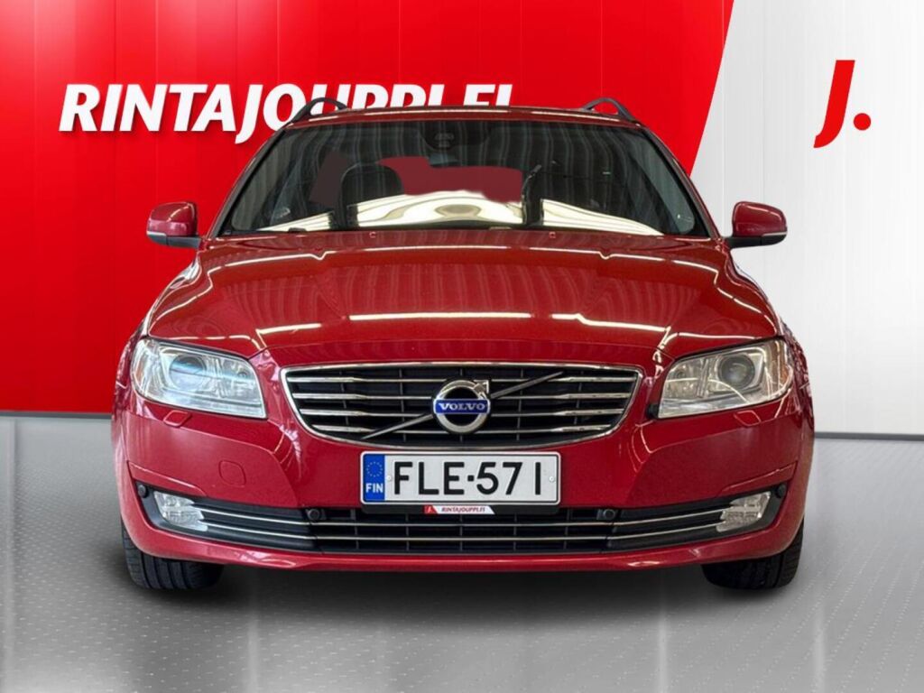 Volvo V70 2013 Punainen