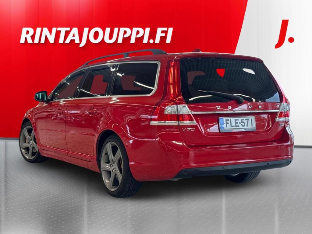 Volvo V70 2013 Punainen