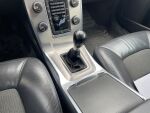 Volvo V70 2013 Punainen