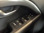 Volvo V70 2013 Punainen