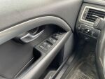 Volvo V70 2013 Punainen