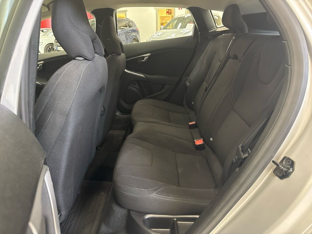 Volvo V40 2013 Harmaa