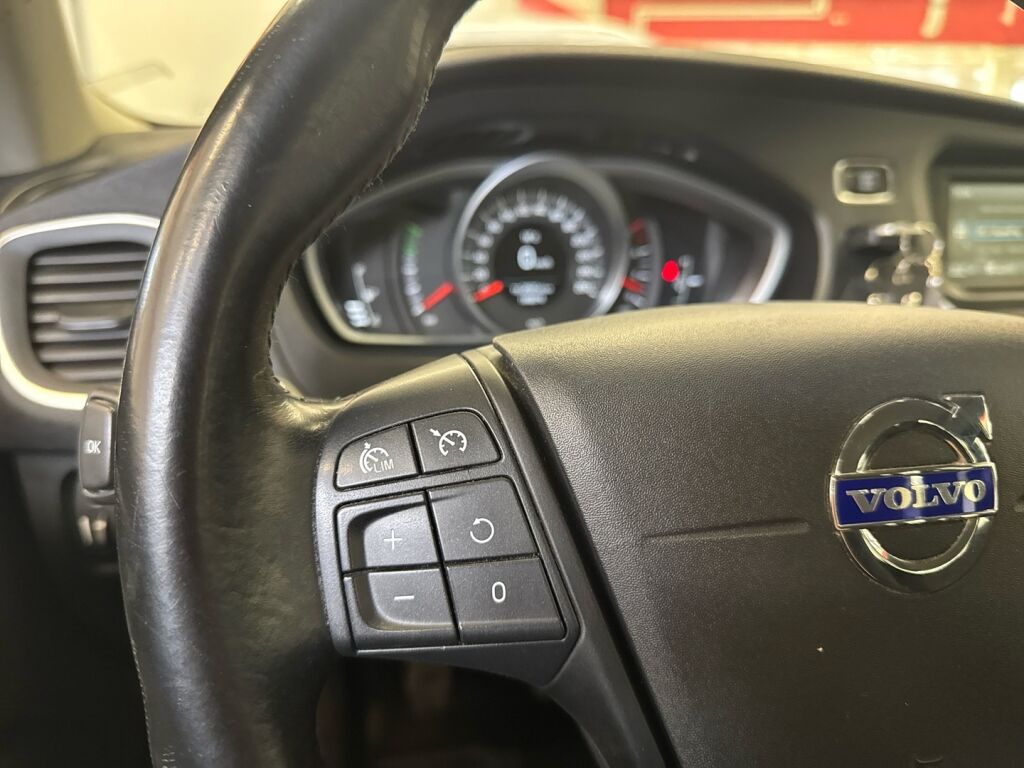 Volvo V40 2013 Harmaa