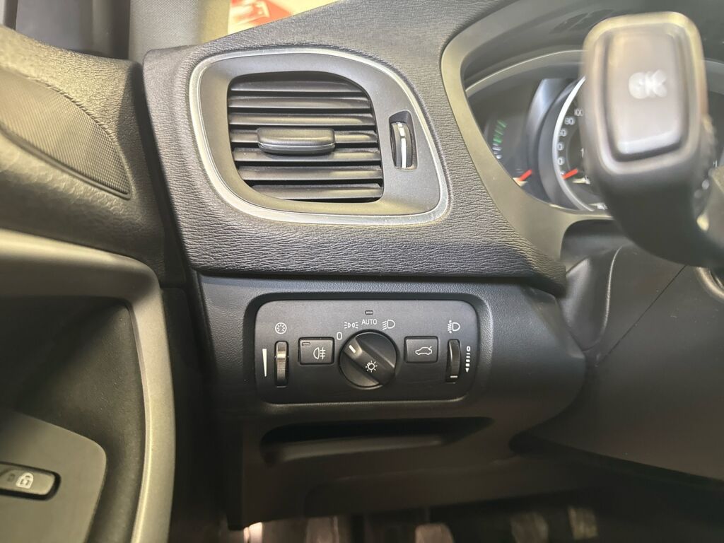 Volvo V40 2013 Harmaa