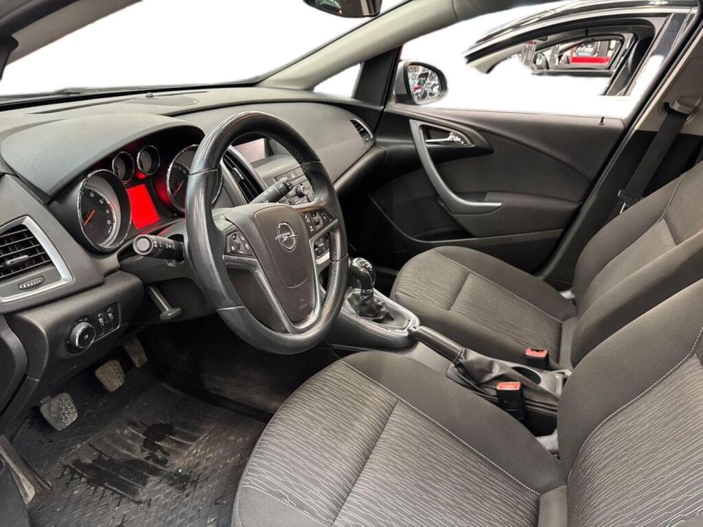 Opel Astra 2013 Harmaa