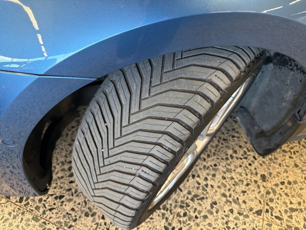 Volkswagen Golf 2013 Sininen