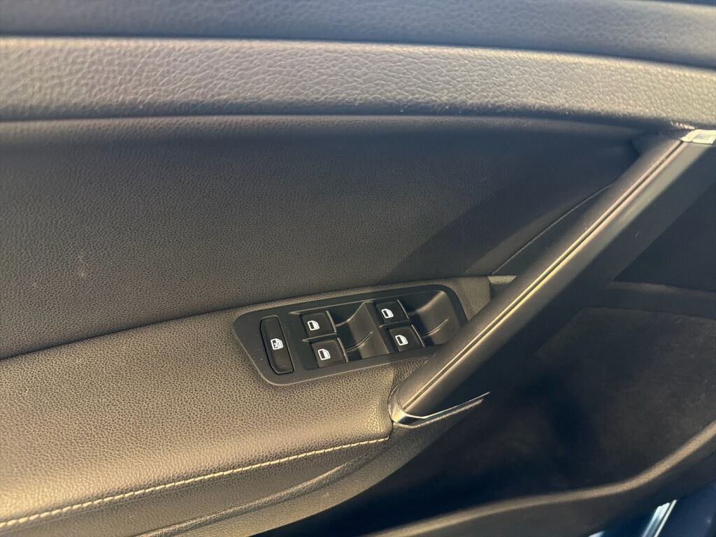 Volkswagen Golf 2013 Sininen
