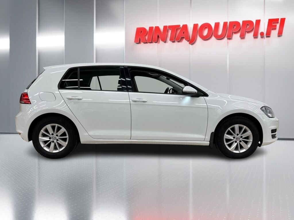 Volkswagen Golf 2013 Valkoinen