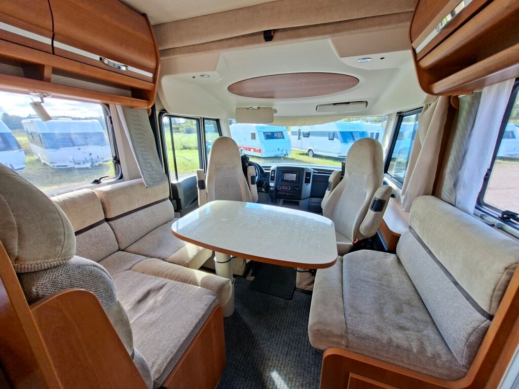 Rapido 891M 2014 Valkoinen