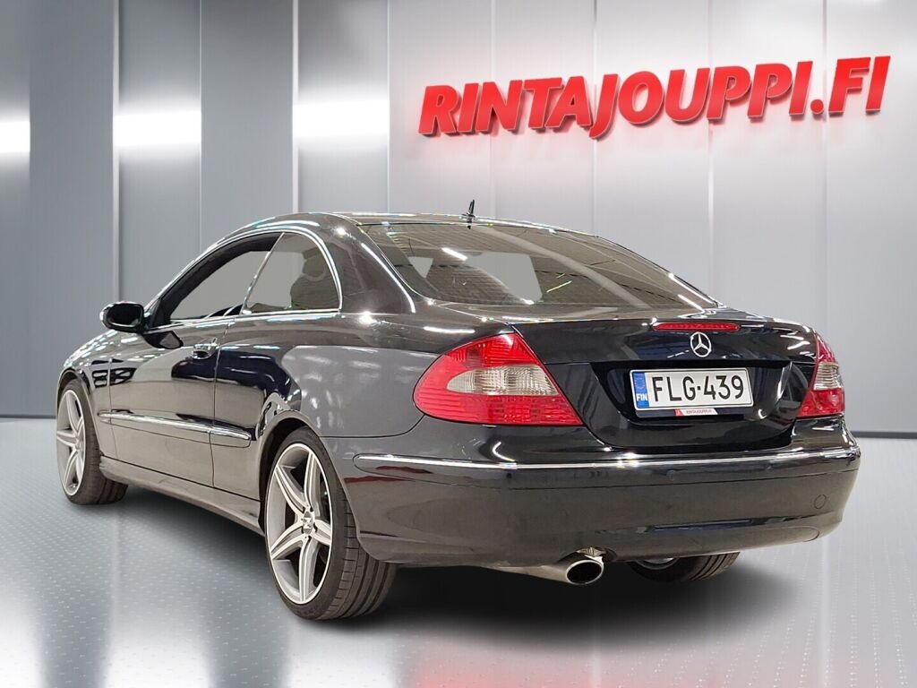 Mercedes-Benz CLK 2007 Musta