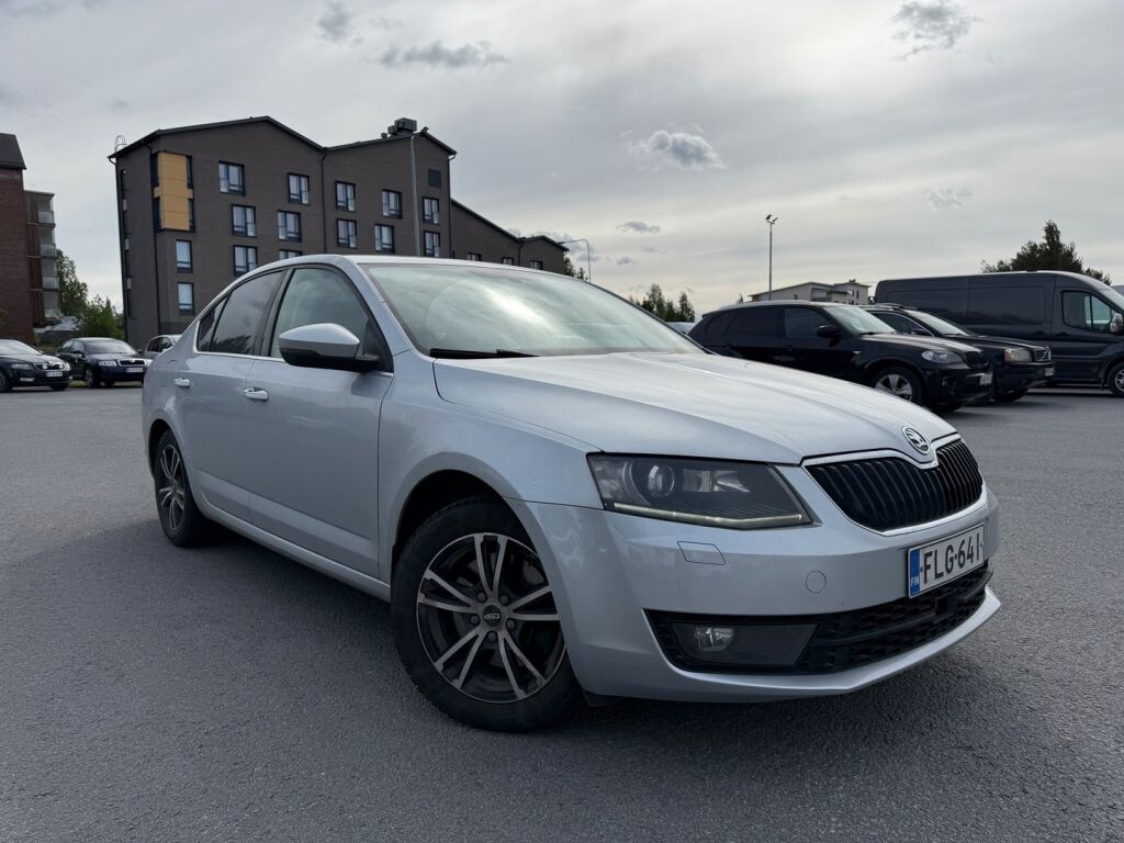 Skoda Octavia 2013 Hopea