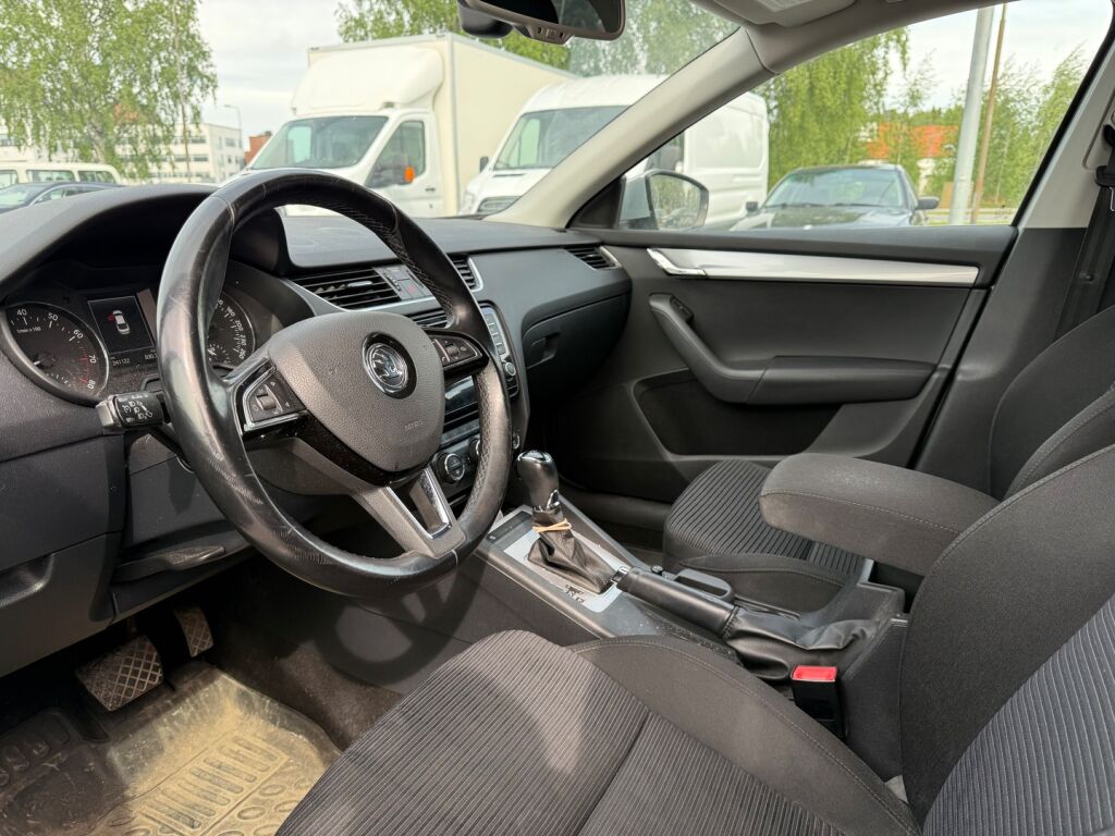 Skoda Octavia 2013 Hopea