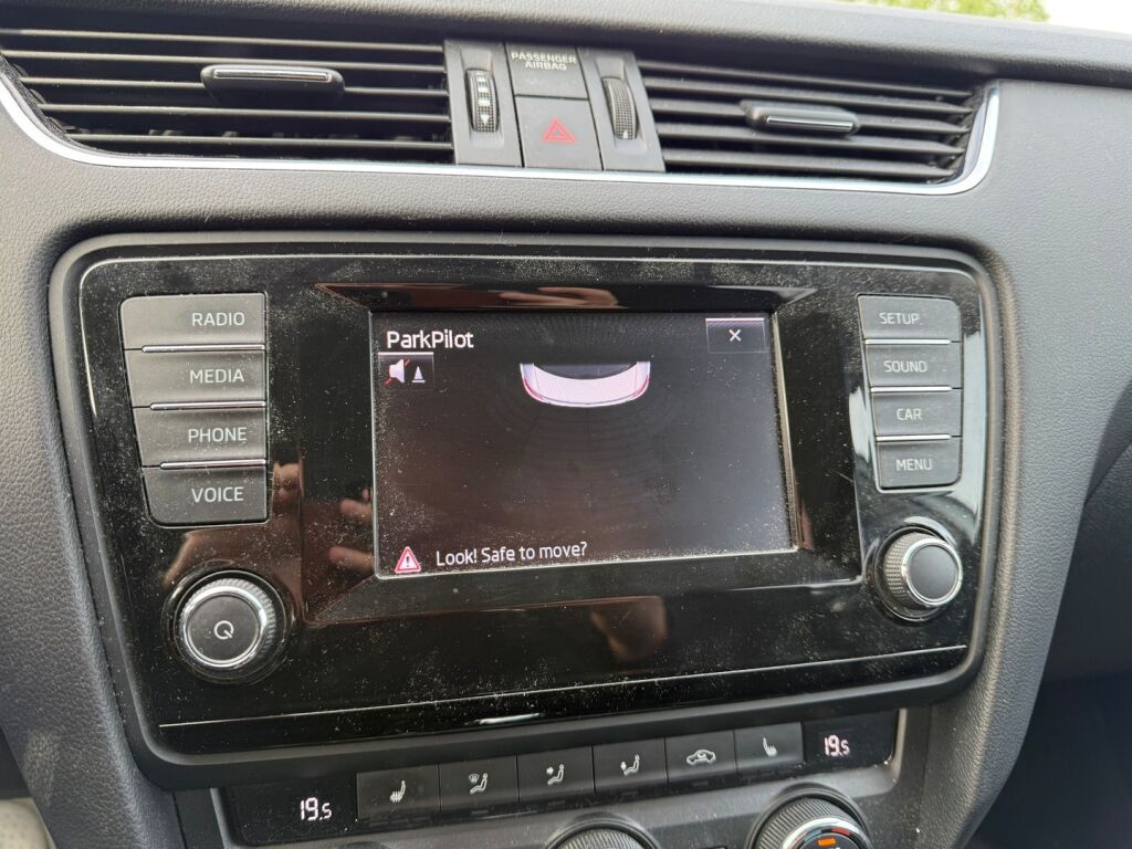 Skoda Octavia 2013 Hopea