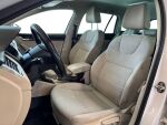 Skoda Octavia 2013 Valkoinen