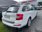 Skoda Octavia 2013 Valkoinen