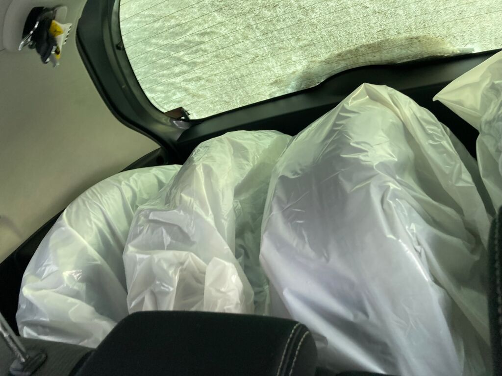 Toyota Verso-S 2014 Metallinhohto Harmaa