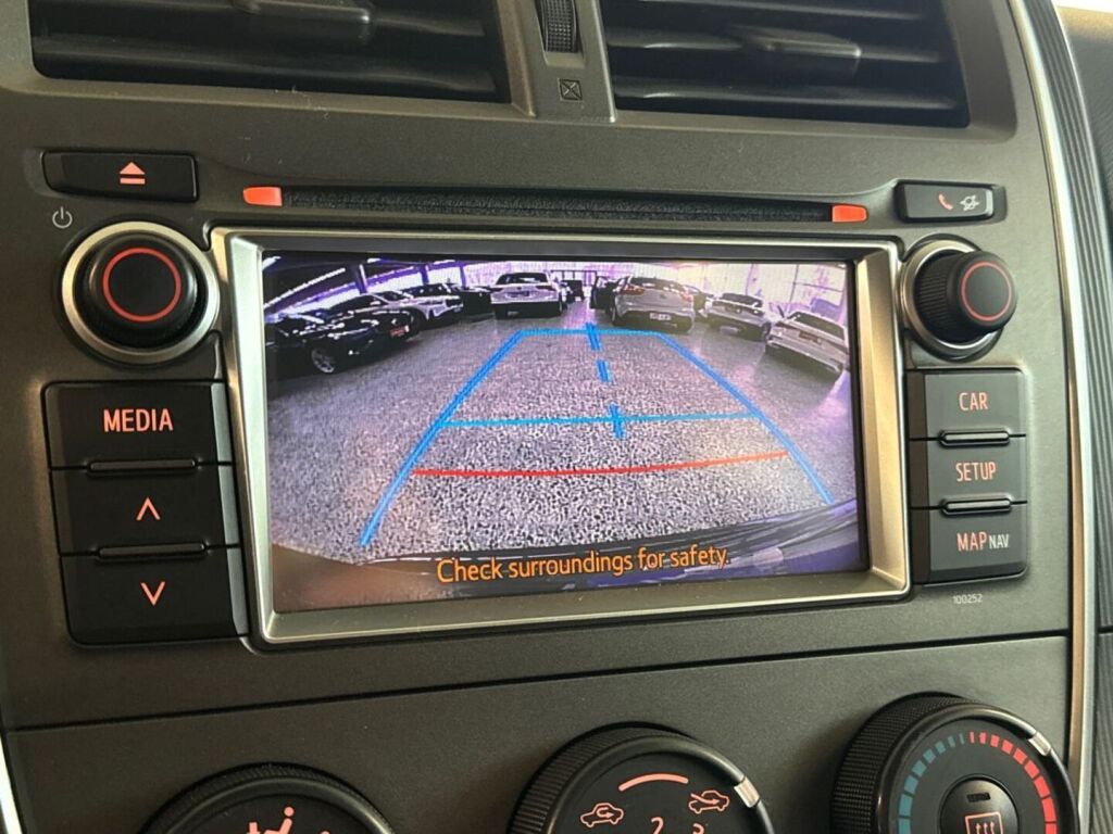 Toyota Verso-S 2014 Metallinhohto Harmaa