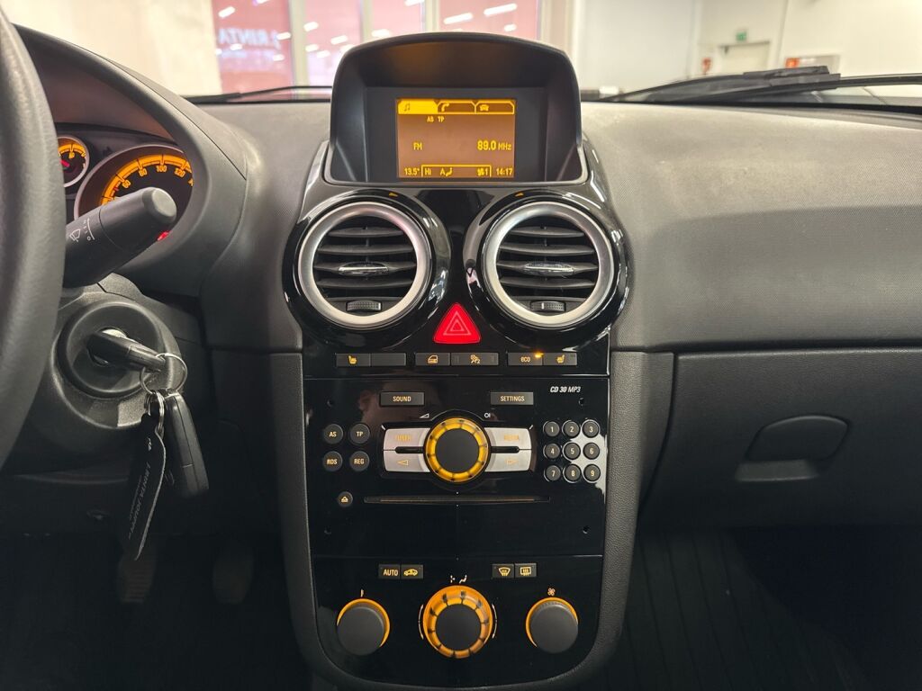 Opel Corsa 2014 Ruskea (beige)