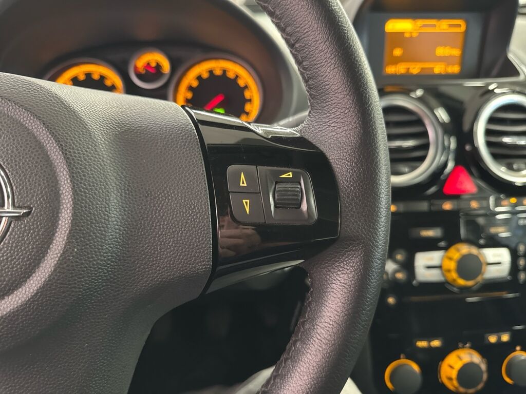 Opel Corsa 2014 Ruskea (beige)