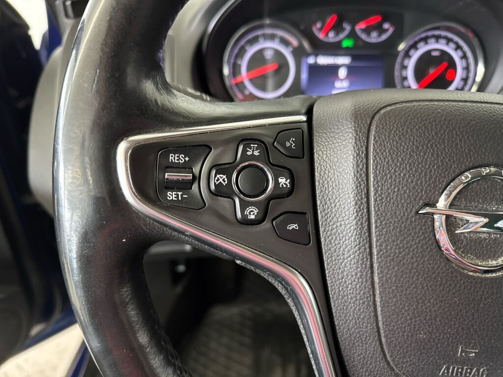 Opel Insignia 2014 Sininen