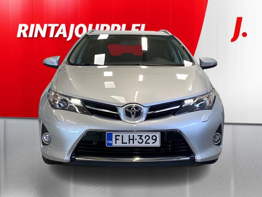 Toyota Auris 2014 Hopea
