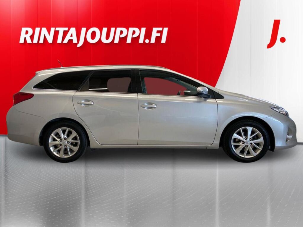 Toyota Auris 2014 Hopea