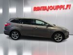 Ford Focus 2014 Ruskea (beige)