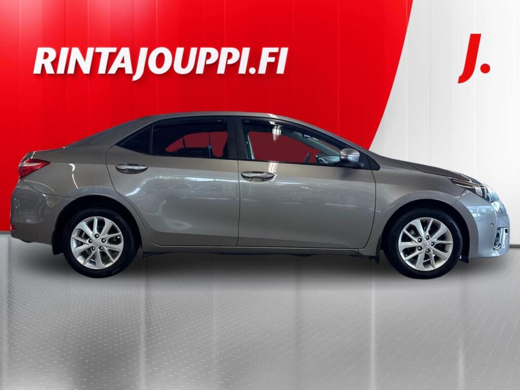 Toyota Corolla 2014 Ruskea (beige)