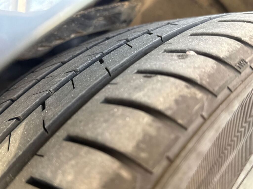 Mercedes-Benz E 2014 Harmaa