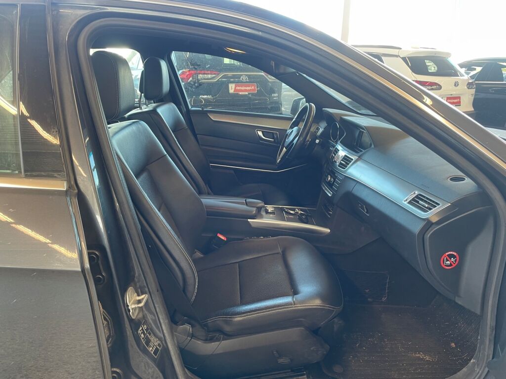 Mercedes-Benz E 2014 Harmaa