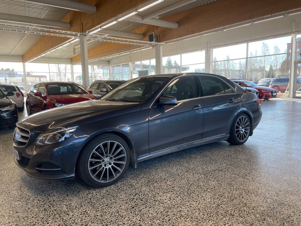 Mercedes-Benz E 2014 Harmaa