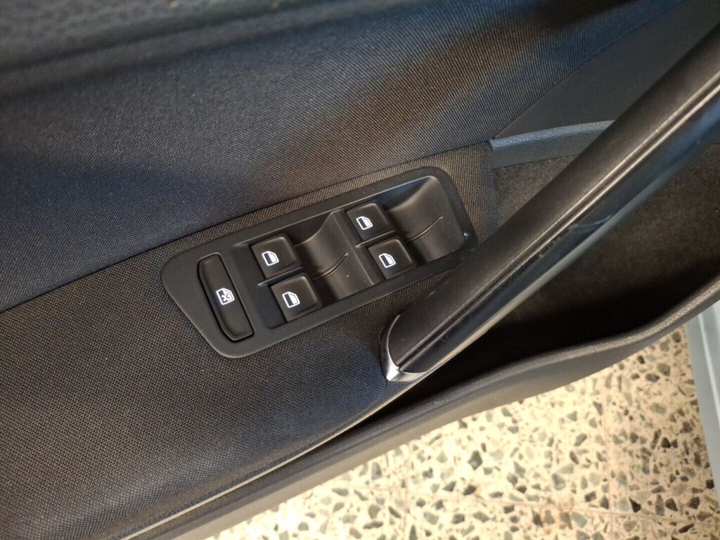 Volkswagen Golf 2014 Sininen