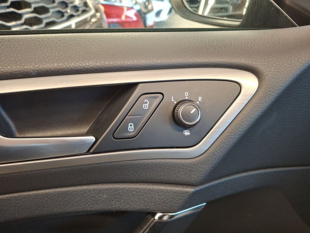 Volkswagen Golf 2014 Sininen