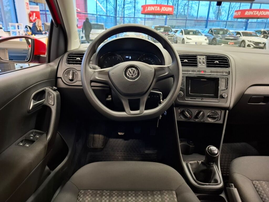 Volkswagen Polo 2014 Punainen