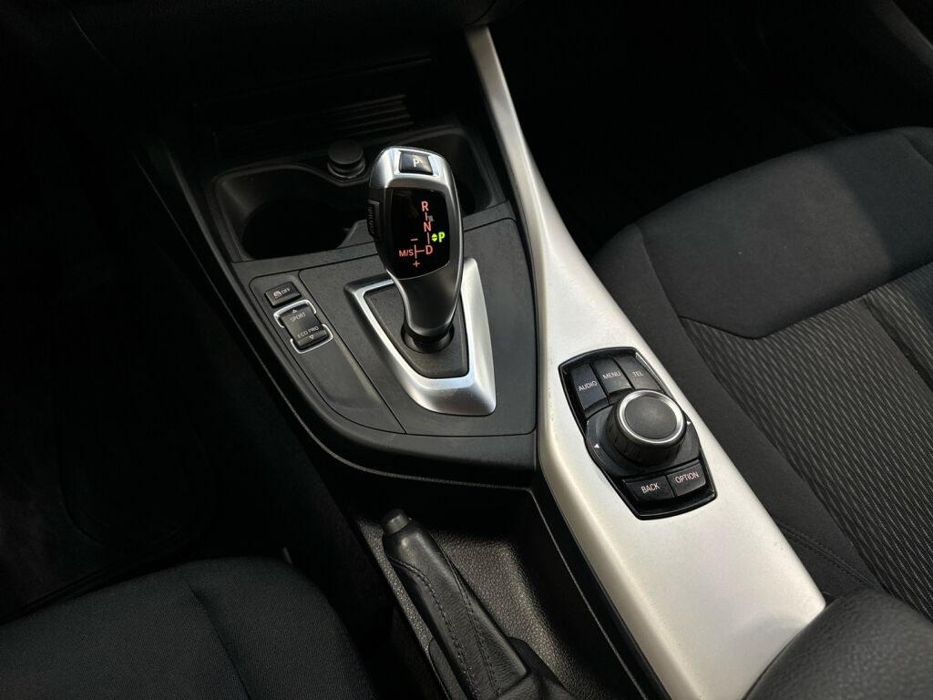 BMW 116 2014 Oranssi