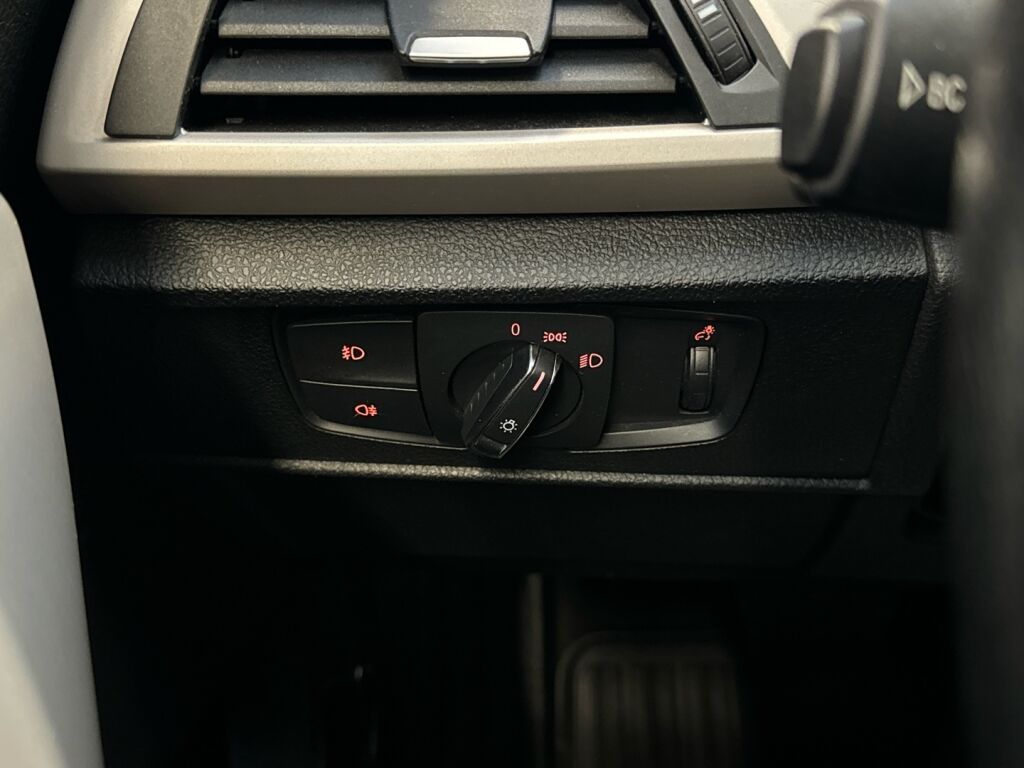 BMW 116 2014 Oranssi