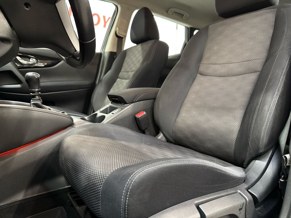 Nissan Qashqai 2014 Violetti