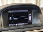 Volvo V70 2014 Punainen