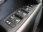 Volvo V70 2014 Punainen