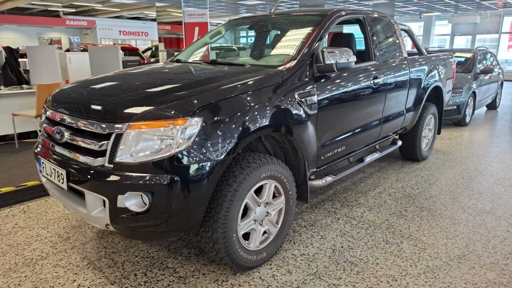 Ford Ranger 2014 Musta