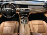 BMW 750 2014 Musta