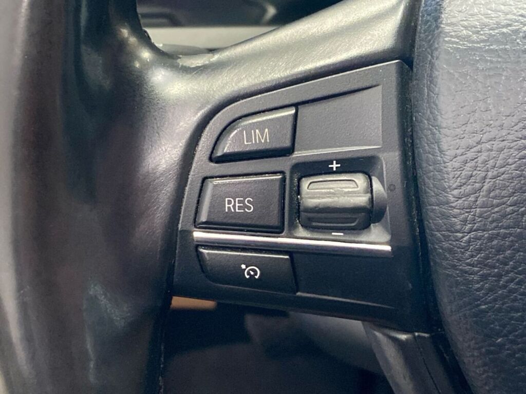 BMW 750 2014 Musta