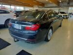 BMW 750 2014 Musta