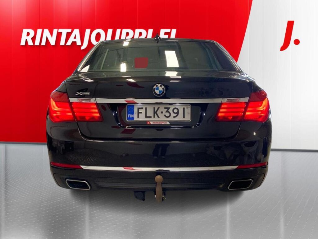 BMW 750 2014, bild 6/33