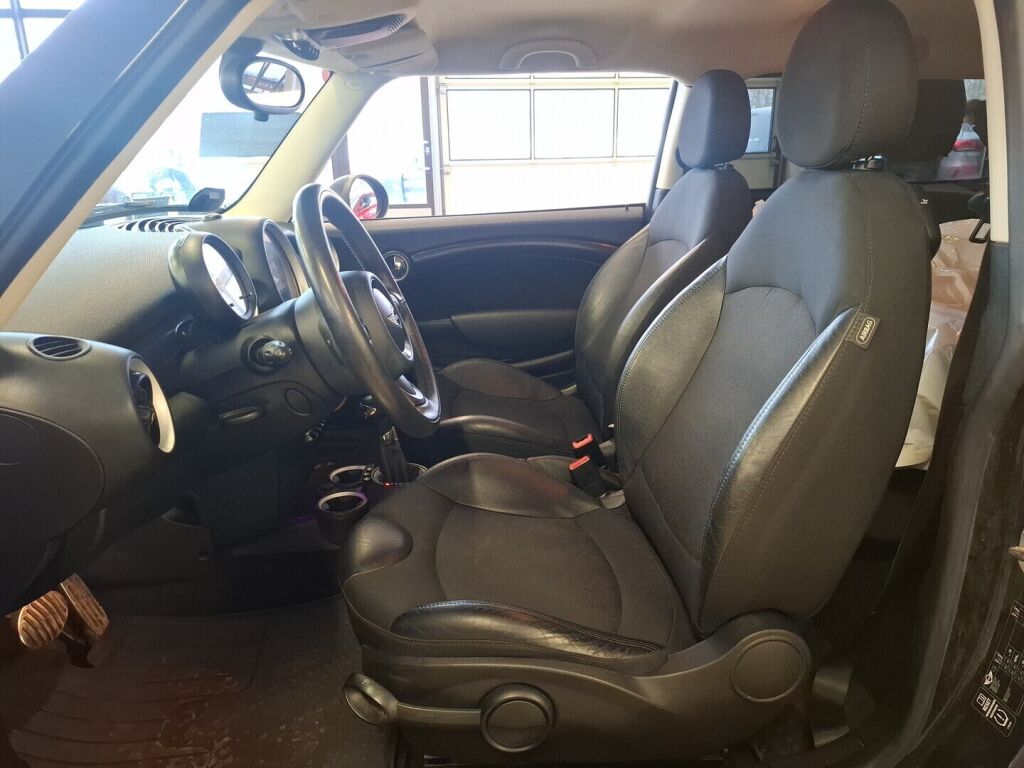 Mini Clubman 2014 Musta