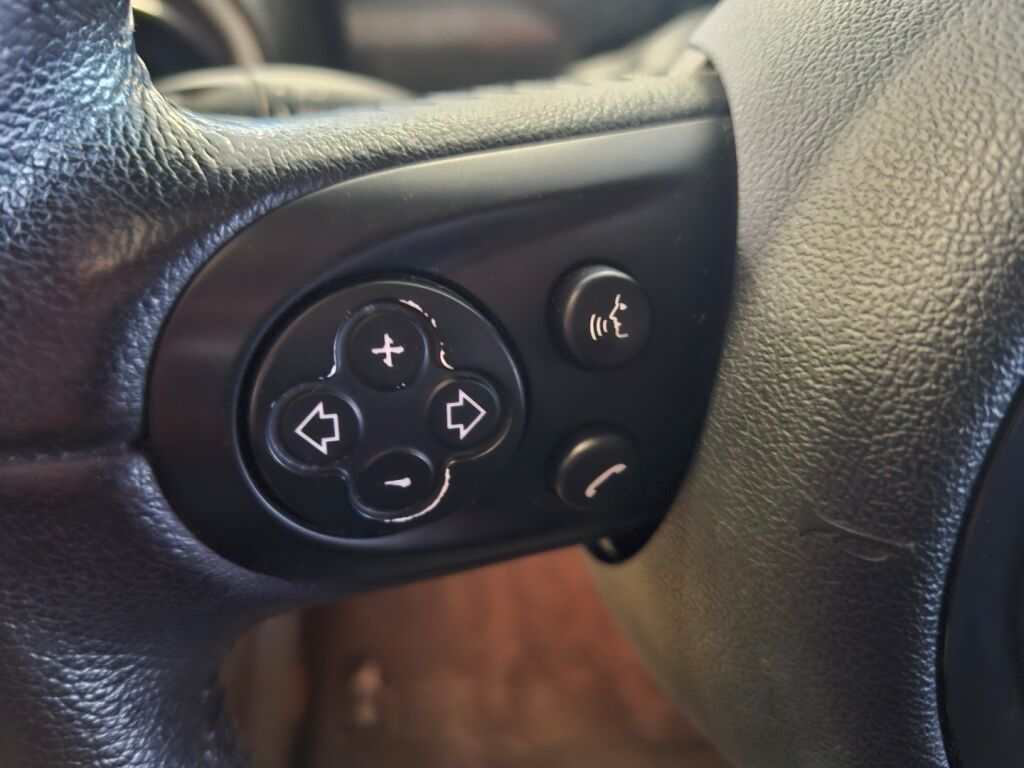 Mini Clubman 2014 Musta