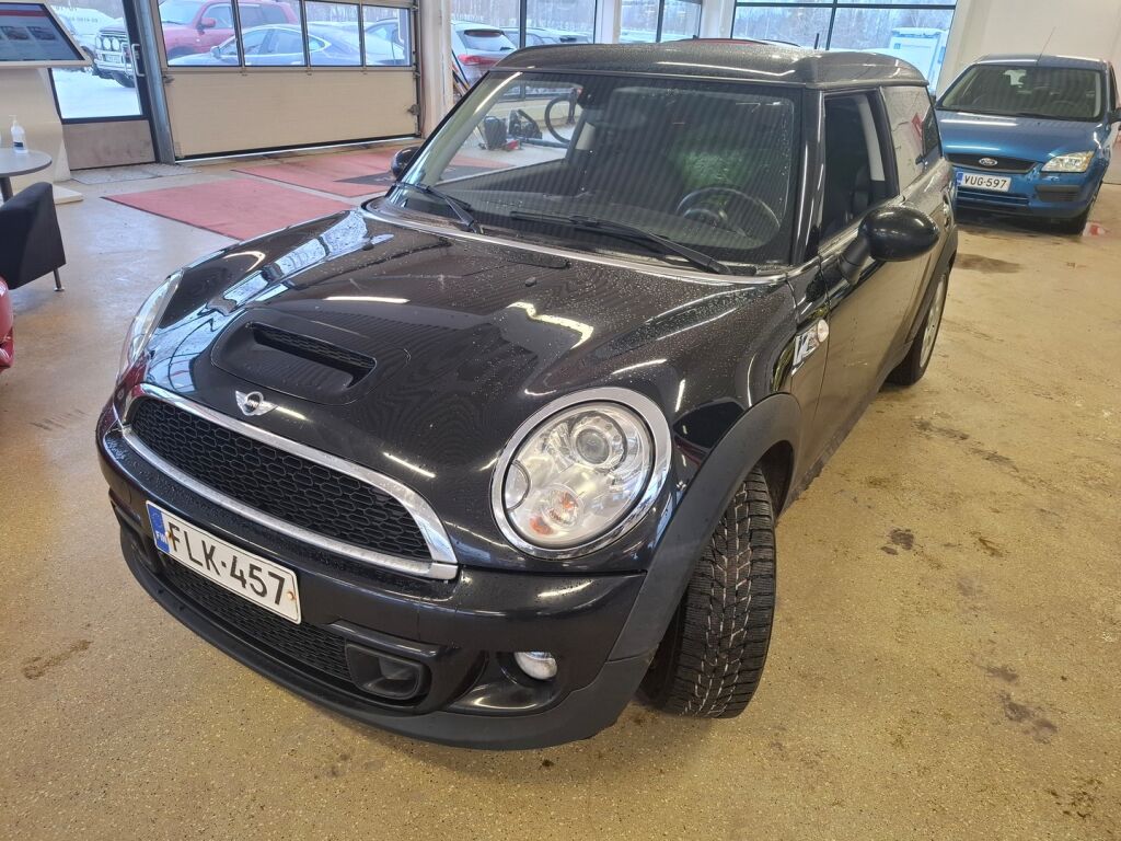 Mini Clubman 2014 Musta
