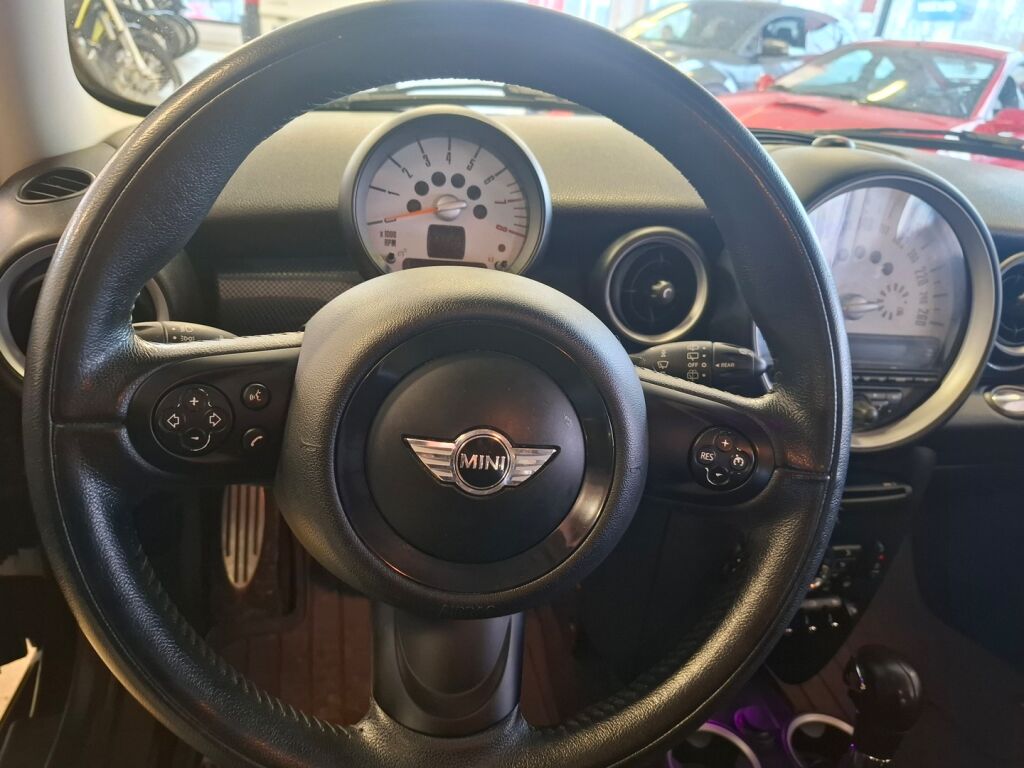 Mini Clubman 2014 Musta