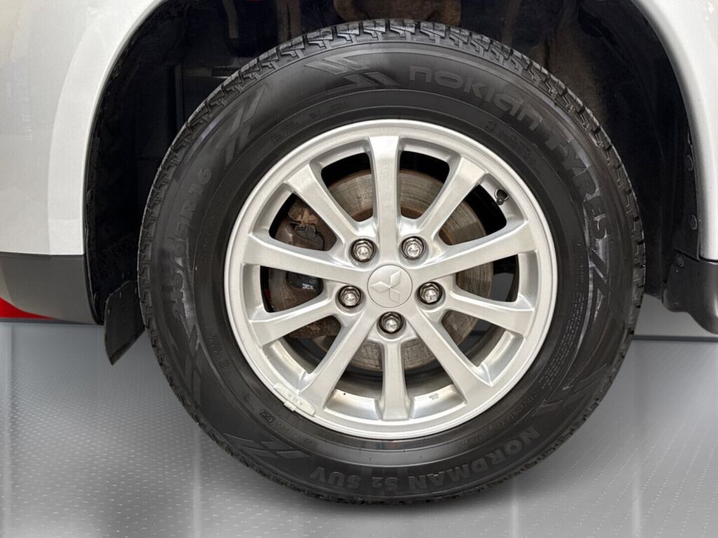 Mitsubishi ASX 2014 Harmaa